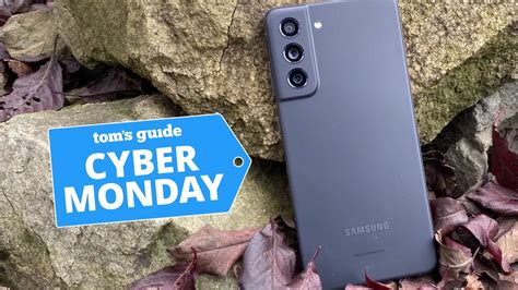 samsung galaxy s21 cyber monday.